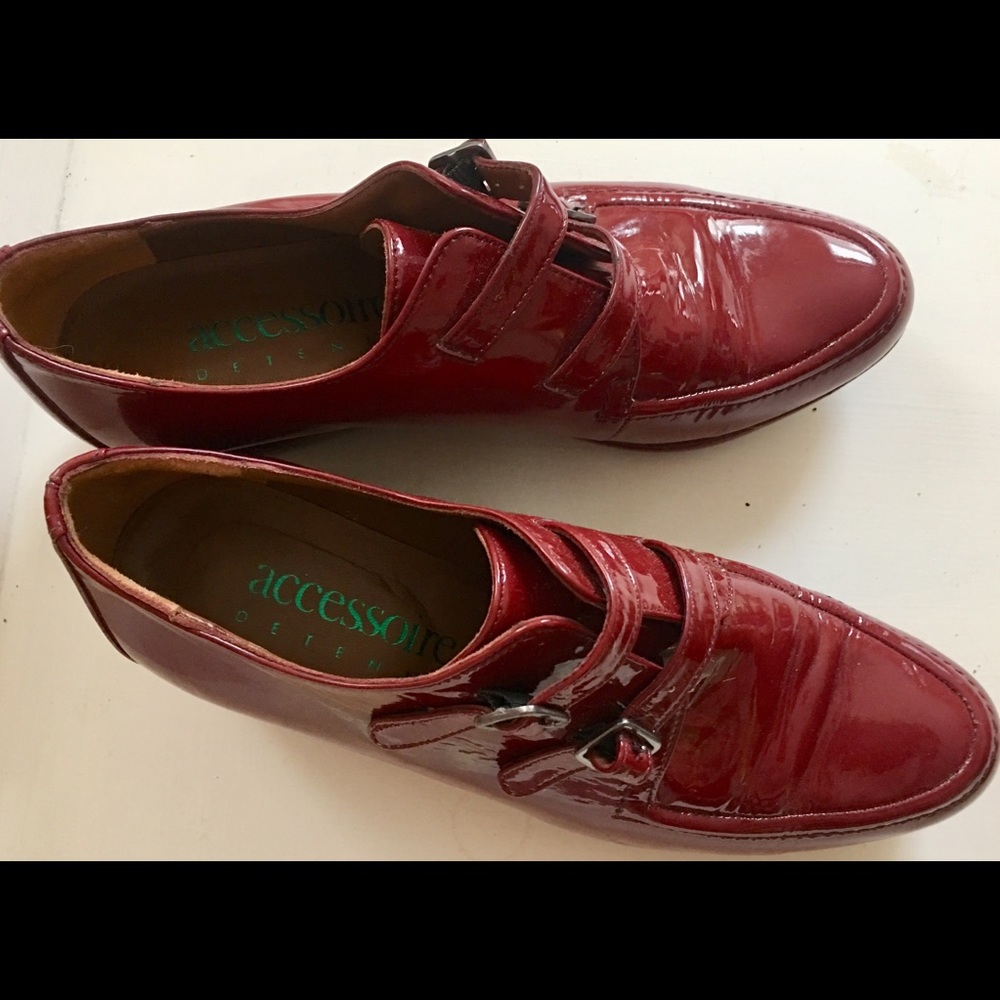 Accessoire: French luxury brand shoes